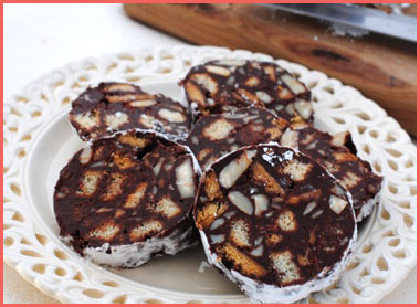 LA_cuisine_salchichon_frutossecos